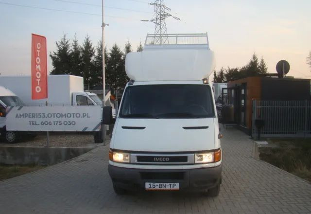 Iveco DAILY 40 C 12 - Billenőplatós kisteherautó: 2 kép. Iveco DAILY 40 C 12 - Billenőplatós kisteherautó: 2 kép.