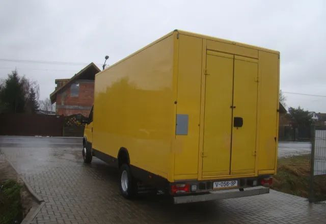 Dobozos kisteherautó Iveco DAILY 65 C 18 3.0TDI 5.10M: 8 kép. Dobozos kisteherautó Iveco DAILY 65 C 18 3.0TDI 5.10M: 8 kép.