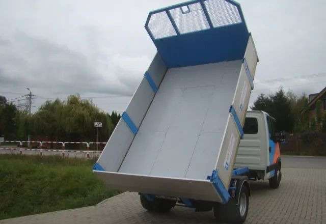 Iveco DAILY 70 C 15 3.0TDI 3.5T 3.65M WYWROTKA - Billenőplatós kisteherautó: 5 kép. Iveco DAILY 70 C 15 3.0TDI 3.5T 3.65M WYWROTKA - Billenőplatós kisteherautó: 5 kép.