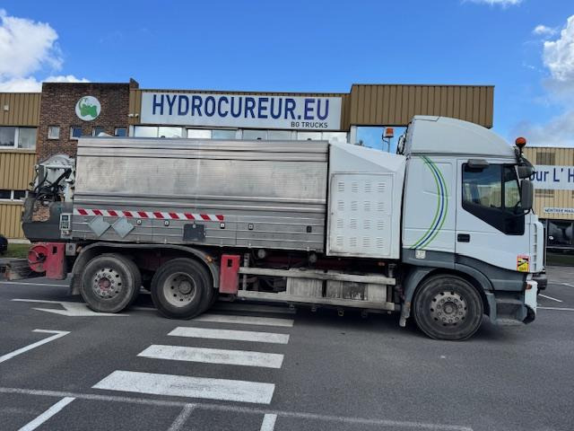 Iveco Stralis 480 - Szippantós autó: 1 kép. Iveco Stralis 480 - Szippantós autó: 1 kép.