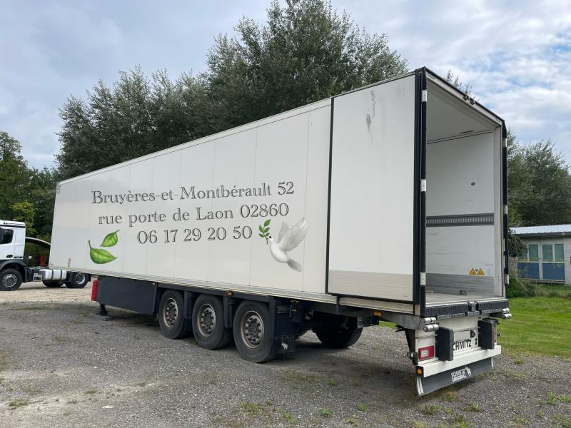 Schmitz Cargobull SCS - Félpótkocsi hűtős: 4 kép. Schmitz Cargobull SCS - Félpótkocsi hűtős: 4 kép.