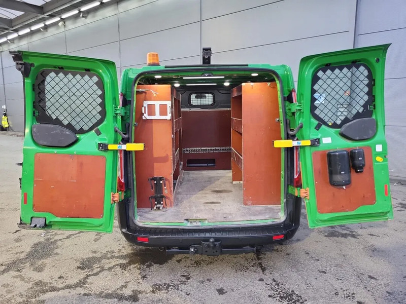 Ford Transit Custom L2H1 - Kis furgon: 3 kép. Ford Transit Custom L2H1 - Kis furgon: 3 kép.