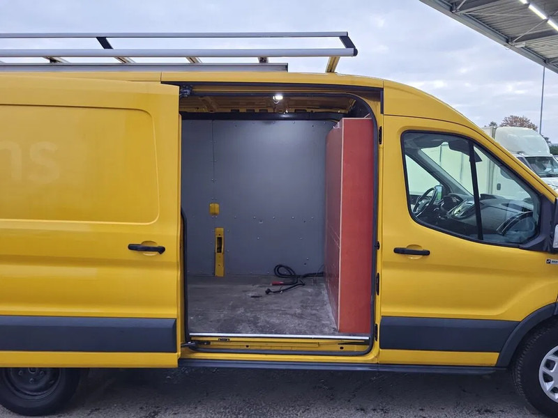 Ford Transit Transit L3H2 - Furgon: 5 kép. Ford Transit Transit L3H2 - Furgon: 5 kép.