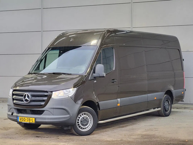 Mercedes-Benz Sprinter L3H2 - Furgon: 1 kép. Mercedes-Benz Sprinter L3H2 - Furgon: 1 kép.