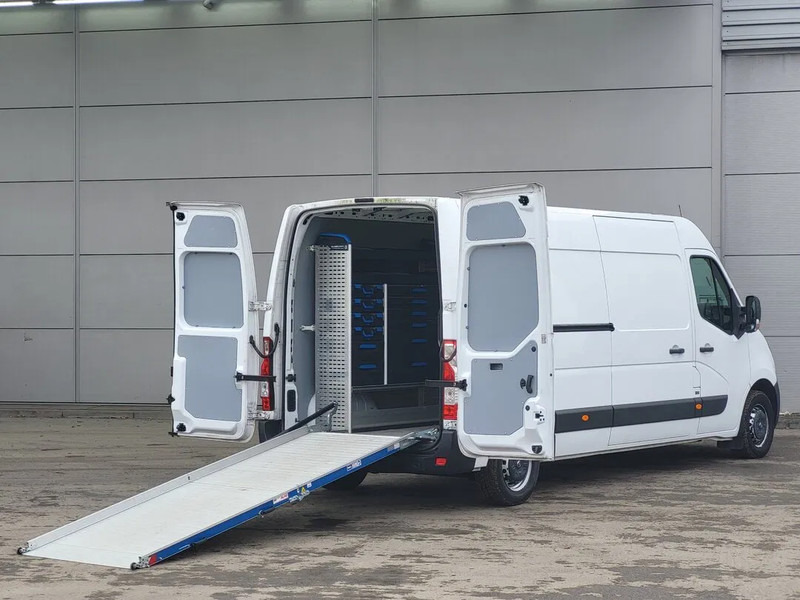 Opel Movano - Furgon, Duplakabinos kisteherautó: 3 kép. Opel Movano - Furgon, Duplakabinos kisteherautó: 3 kép.