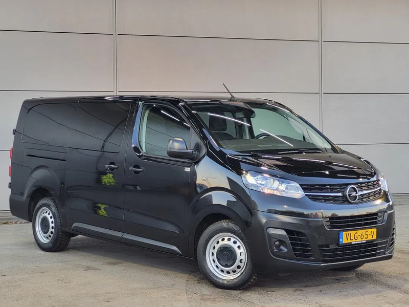 Opel Vivaro L3H1 - Kis furgon: 2 kép. Opel Vivaro L3H1 - Kis furgon: 2 kép.