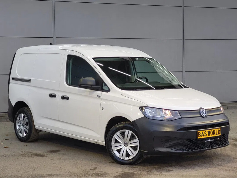 Volkswagen Caddy Caddy L1H1 - Furgon: 4 kép. Volkswagen Caddy Caddy L1H1 - Furgon: 4 kép.
