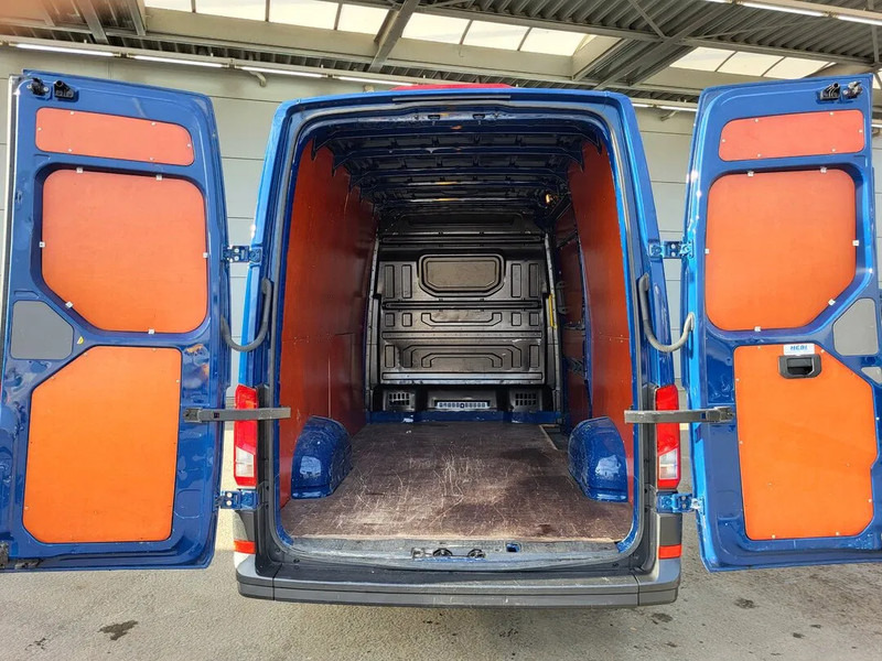 Volkswagen Crafter - Kis furgon: 3 kép. Volkswagen Crafter - Kis furgon: 3 kép.