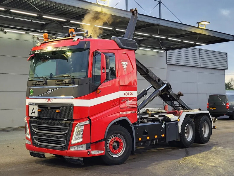 Volvo FH 460 - Teherautó - kábelrendszer: 1 kép. Volvo FH 460 - Teherautó - kábelrendszer: 1 kép.