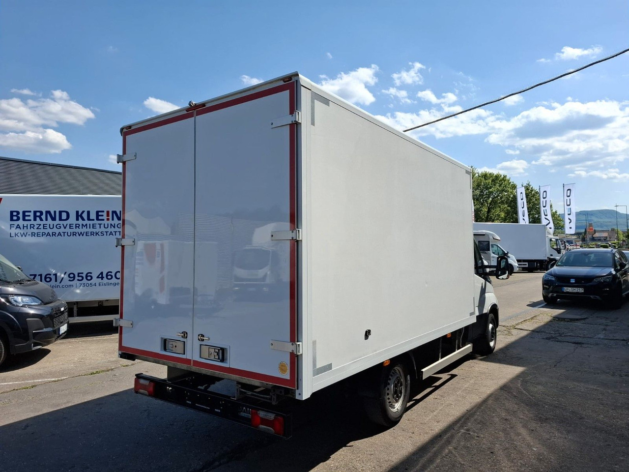 Iveco 35-160P/A8, Klima, HiMatik, LED, Luft, - Dobozos kisteherautó: 3 kép. Iveco 35-160P/A8, Klima, HiMatik, LED, Luft, - Dobozos kisteherautó: 3 kép.
