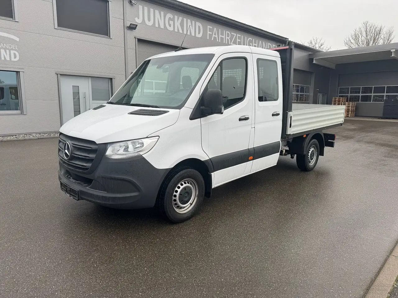 Mercedes-Benz Sprinter 314 CDI Lang DoKa Pritsche Klima AHK - Platós kisteherautó, Duplakabinos kisteherautó: 1 kép. Mercedes-Benz Sprinter 314 CDI Lang DoKa Pritsche Klima AHK - Platós kisteherautó, Duplakabinos kisteherautó: 1 kép.