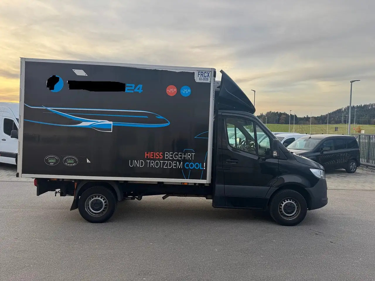 Mercedes-Benz Sprinter 317 CDI Lang Tiefkühlkoffer Carrier - Hűtős kisteherautó: 3 kép. Mercedes-Benz Sprinter 317 CDI Lang Tiefkühlkoffer Carrier - Hűtős kisteherautó: 3 kép.