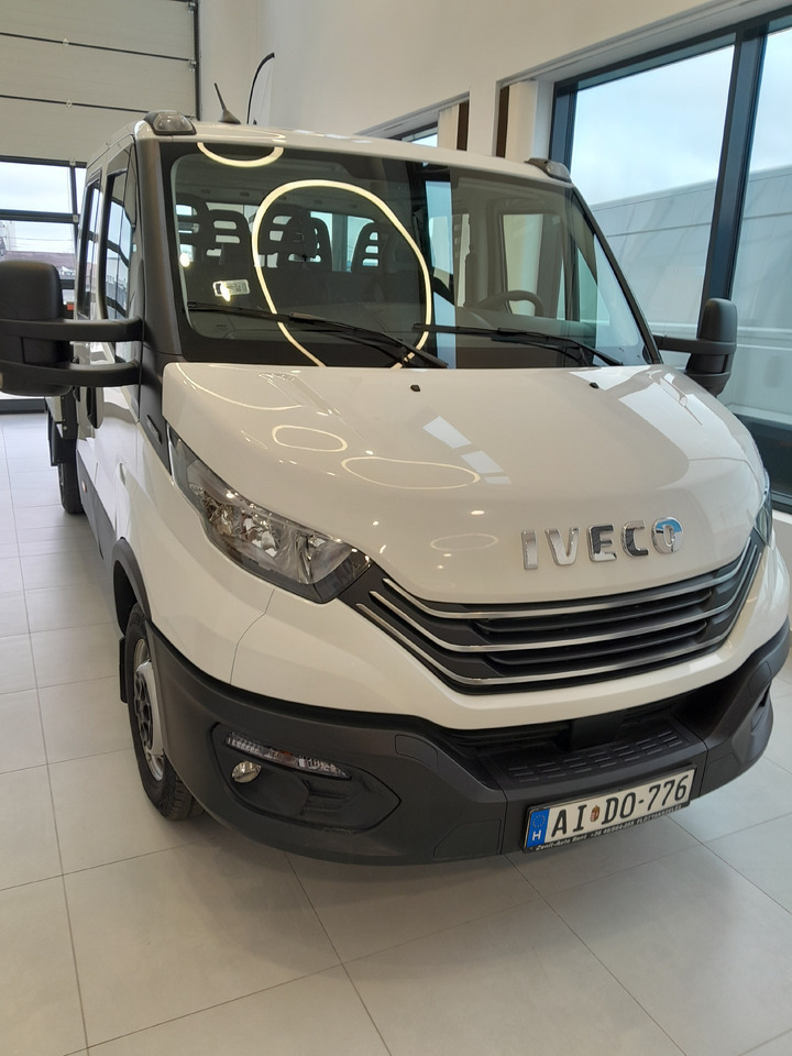 Iveco Daila 35 Daily C 18 H 3450 - Platós kisteherautó: 3 kép. Iveco Daila 35 Daily C 18 H 3450 - Platós kisteherautó: 3 kép.