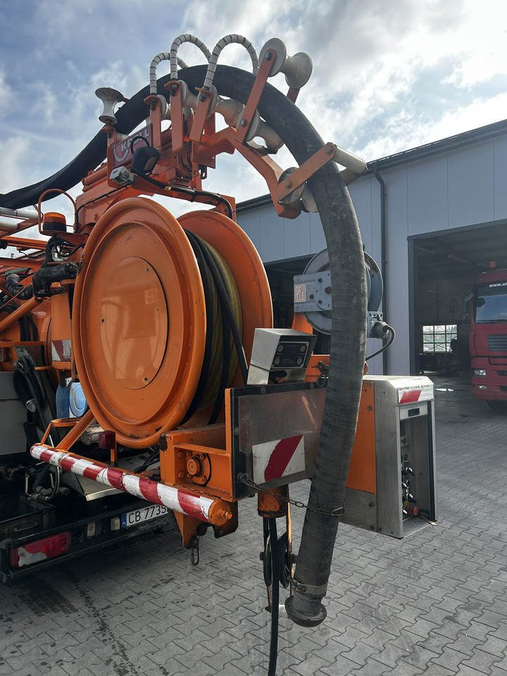 MAN TGM 15.240 - Szippantós autó: 5 kép. MAN TGM 15.240 - Szippantós autó: 5 kép.