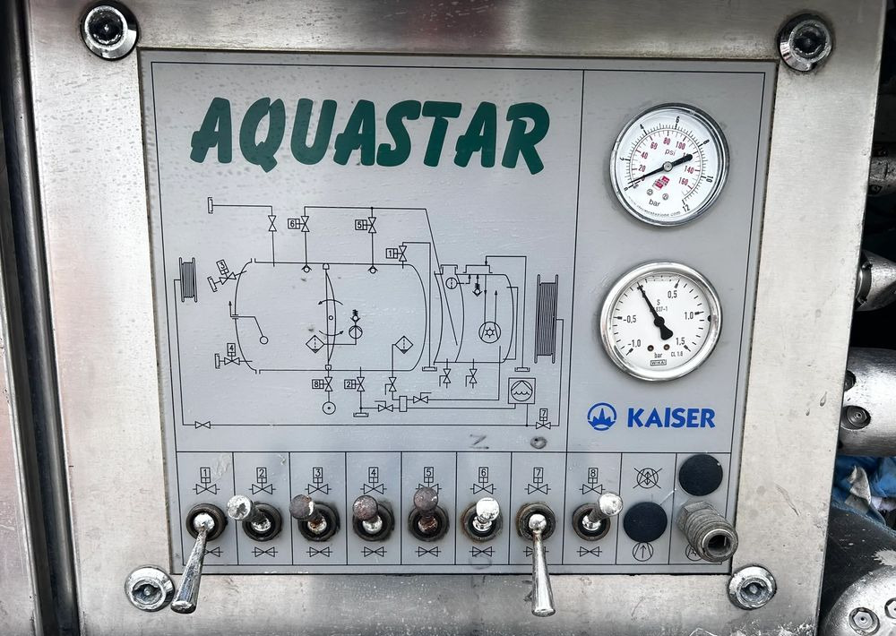 Szippantós autó Steyr 26S41 (MAN) 6x4 Kaiser Aquastar WUKO: 7 kép.