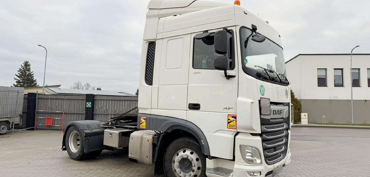 DAF XF 480 FT PTO ADR - Nyergesvontató: 5 kép. DAF XF 480 FT PTO ADR - Nyergesvontató: 5 kép.