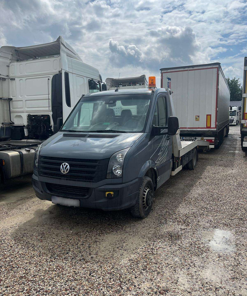 Volkswagen CRAFTER - Autószállító teherautó: 2 kép. Volkswagen CRAFTER - Autószállító teherautó: 2 kép.