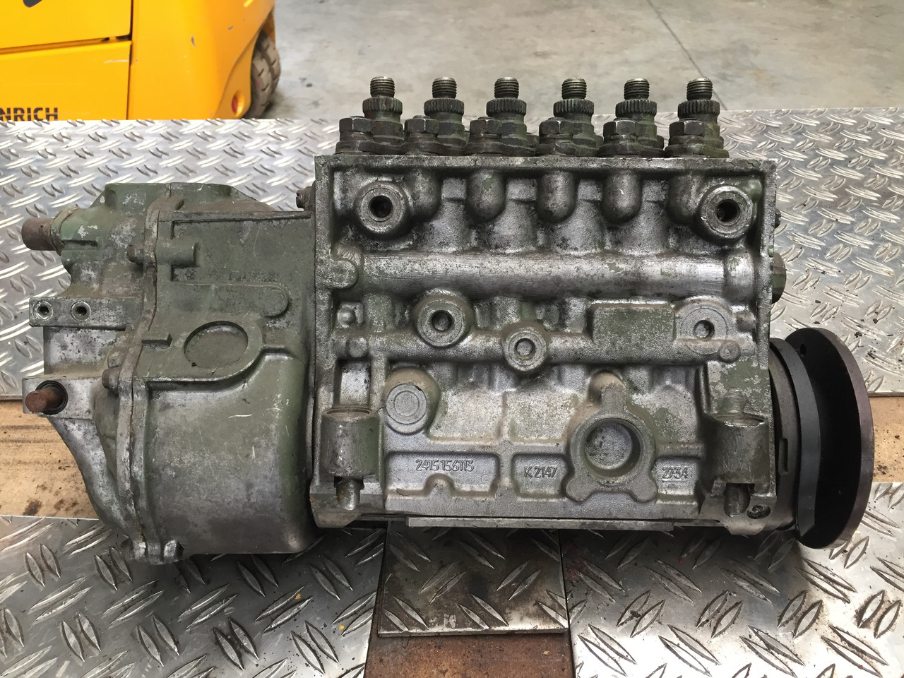 Üzemanyag szivattyú - Teherautó Gebrauchte Einspritzpumpe MB 814, Typ : OM 366, Artikel - Nr. : 81.99999 - 9999: 6 kép. Üzemanyag szivattyú - Teherautó Gebrauchte Einspritzpumpe MB 814, Typ : OM 366, Artikel - Nr. : 81.99999 - 9999: 6 kép.