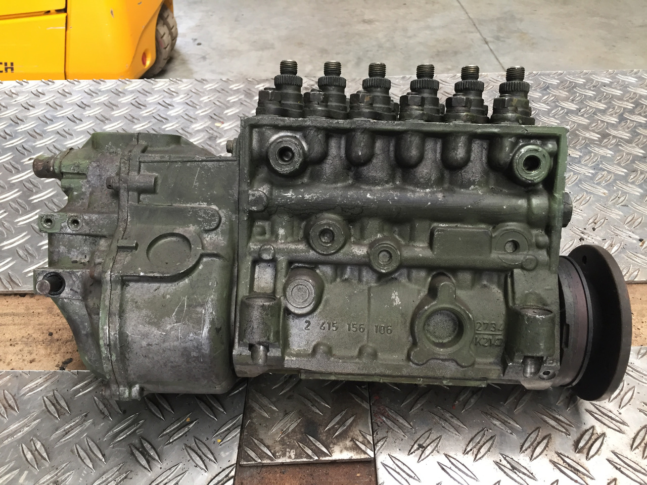 Üzemanyag szivattyú - Teherautó Gebrauchte Einspritzpumpe MB 814, Typ : OM 366, Artikel - Nr. : 81.99999 - 9999: 12 kép. Üzemanyag szivattyú - Teherautó Gebrauchte Einspritzpumpe MB 814, Typ : OM 366, Artikel - Nr. : 81.99999 - 9999: 12 kép.