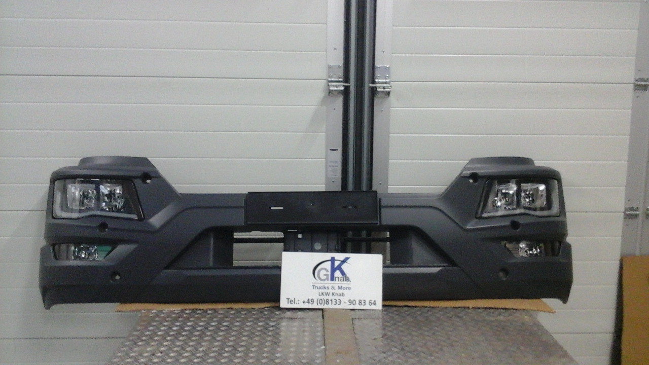 Neuwertige Stoßstange MAN TGM / TG3 komplett einteilig, Artikel - Nr.: 81.41614 - 0129 - Lökhárító - Teherautó: 4 kép. Neuwertige Stoßstange MAN TGM / TG3 komplett einteilig, Artikel - Nr.: 81.41614 - 0129 - Lökhárító - Teherautó: 4 kép.