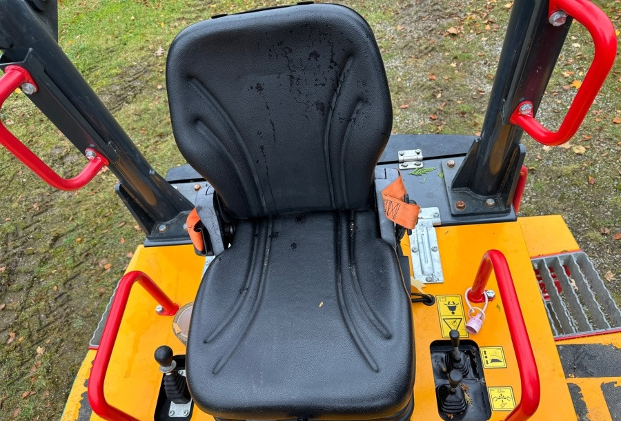 THWAITES T300H - Dömper: 5 kép. THWAITES T300H - Dömper: 5 kép.