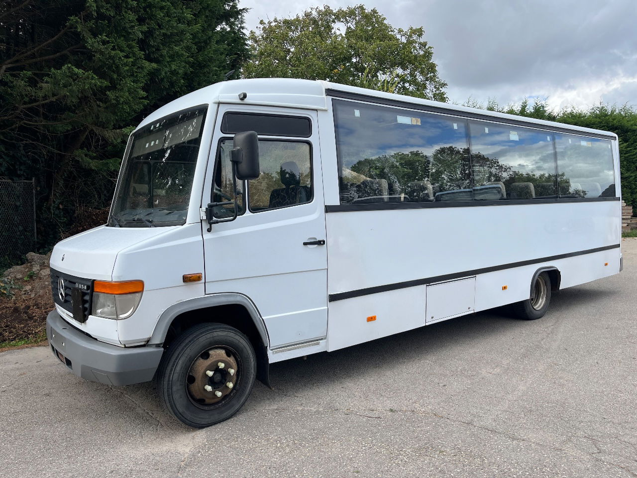 Mercedes-Benz Vario 814 - Helyközi busz: 1 kép. Mercedes-Benz Vario 814 - Helyközi busz: 1 kép.