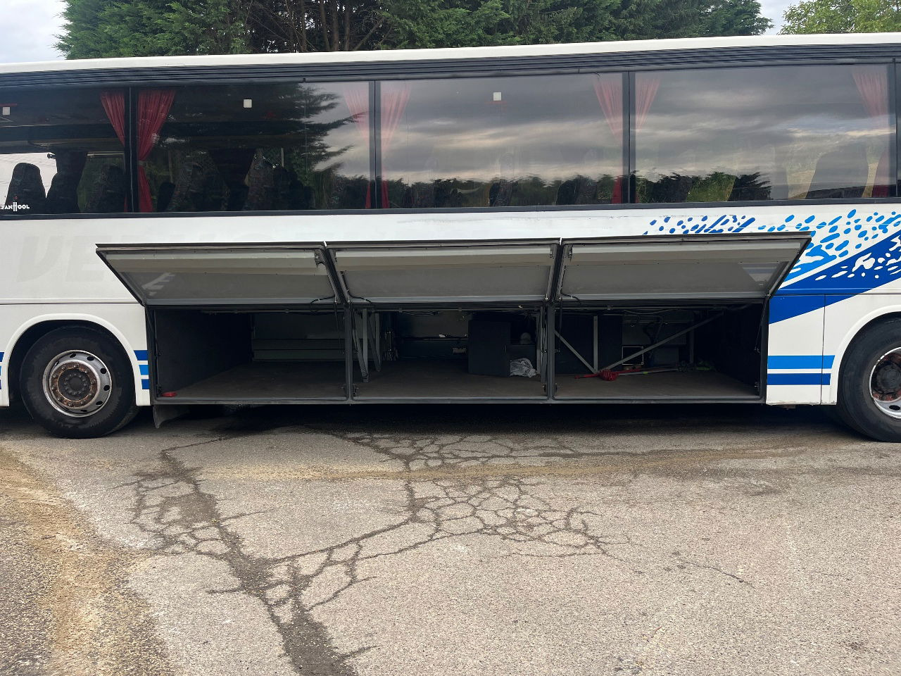 Van Hool 916SN. DAF Engine - Távolsági busz: 5 kép. Van Hool 916SN. DAF Engine - Távolsági busz: 5 kép.