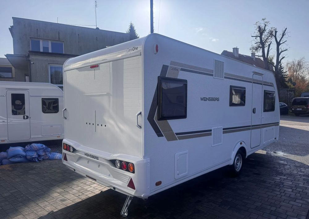 Weinsberg CaraOne 550 QDK - Lakókocsi: 4 kép. Weinsberg CaraOne 550 QDK - Lakókocsi: 4 kép.