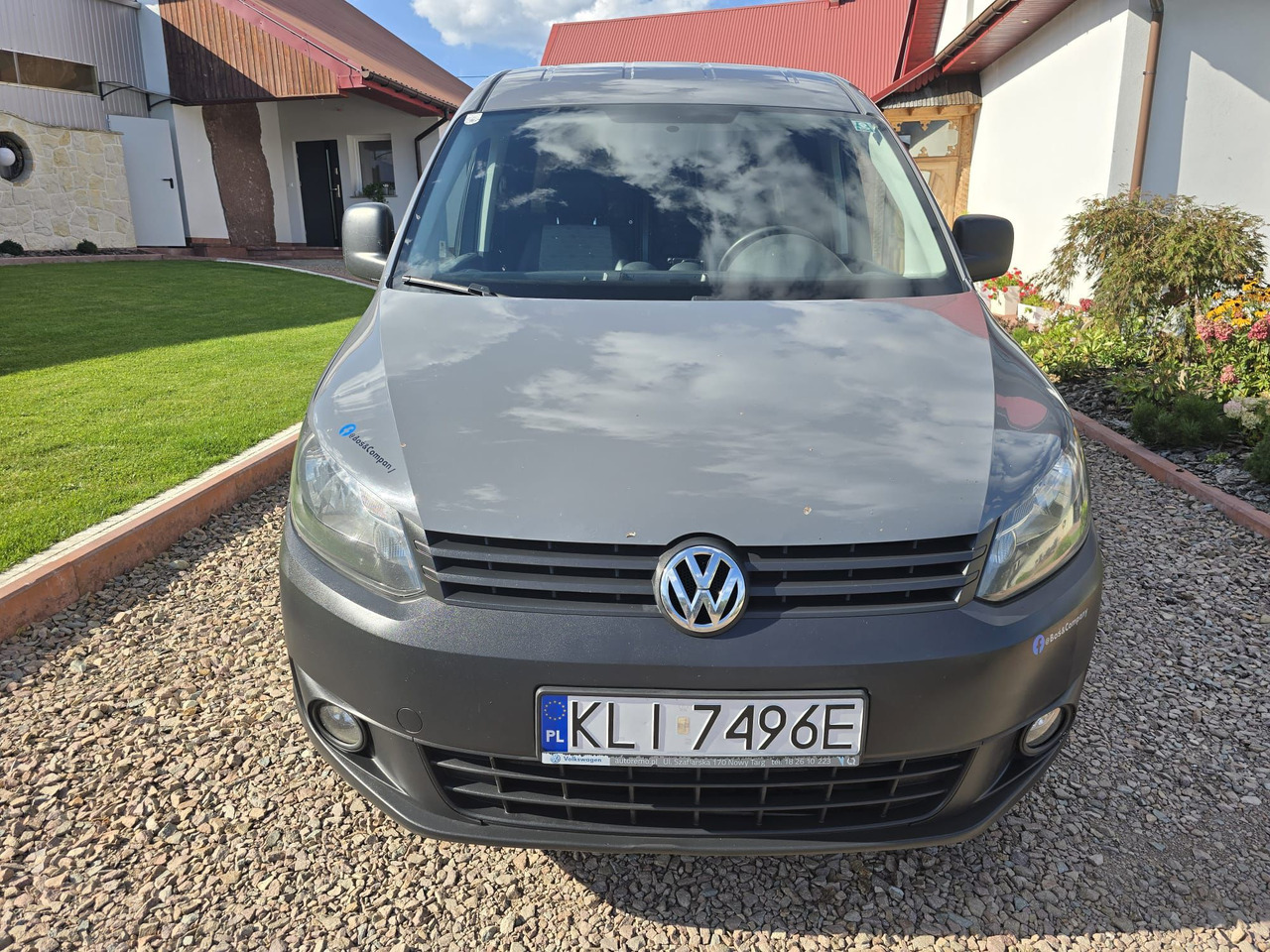 CADDY MAXI - Kis furgon: 4 kép. CADDY MAXI - Kis furgon: 4 kép.