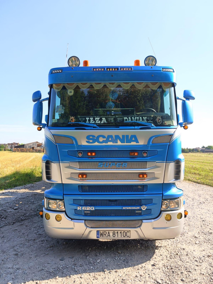 SCANIA R620 V8 - Rönkszállító teherautó, Darus autó: 1 kép. SCANIA R620 V8 - Rönkszállító teherautó, Darus autó: 1 kép.
