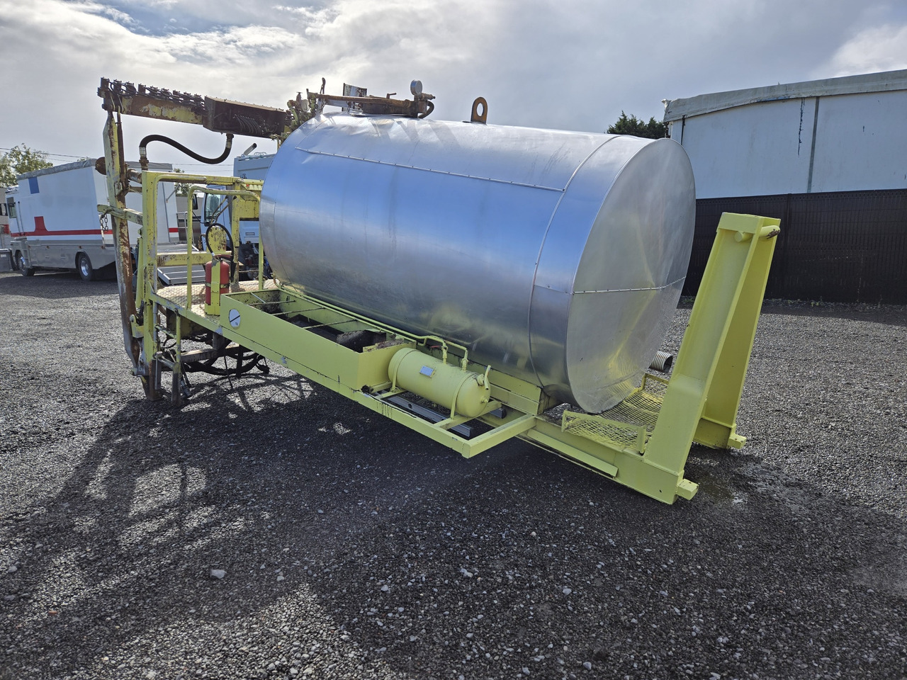 RINCHEVAL SECMAIR MAUGUIN - Bitumenszóró: 2 kép. RINCHEVAL SECMAIR MAUGUIN - Bitumenszóró: 2 kép.