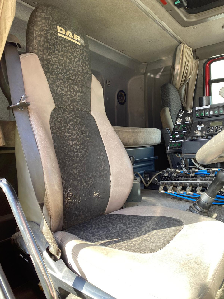 Brock SL480/2KJUMBO S - Utcaseprő gép: 2 kép. Brock SL480/2KJUMBO S - Utcaseprő gép: 2 kép.