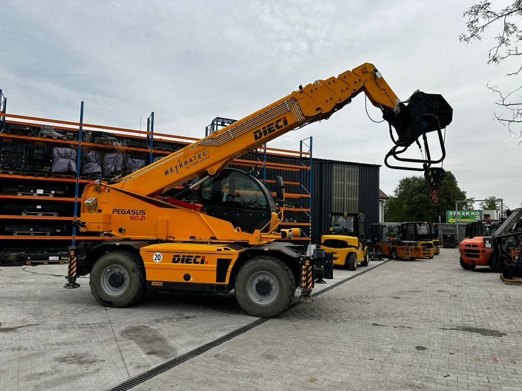 Dieci Pegasus 60,21 - Teleszkópos rakodó: 3 kép. Dieci Pegasus 60,21 - Teleszkópos rakodó: 3 kép.