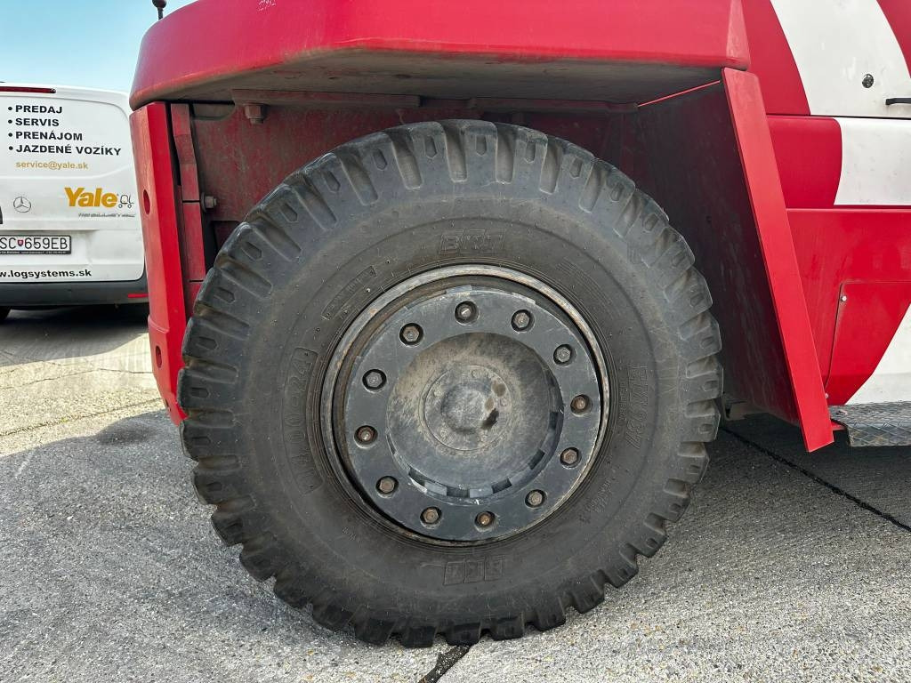 Kalmar DCD 200-12 LB - Dízel targonca: 4 kép. Kalmar DCD 200-12 LB - Dízel targonca: 4 kép.