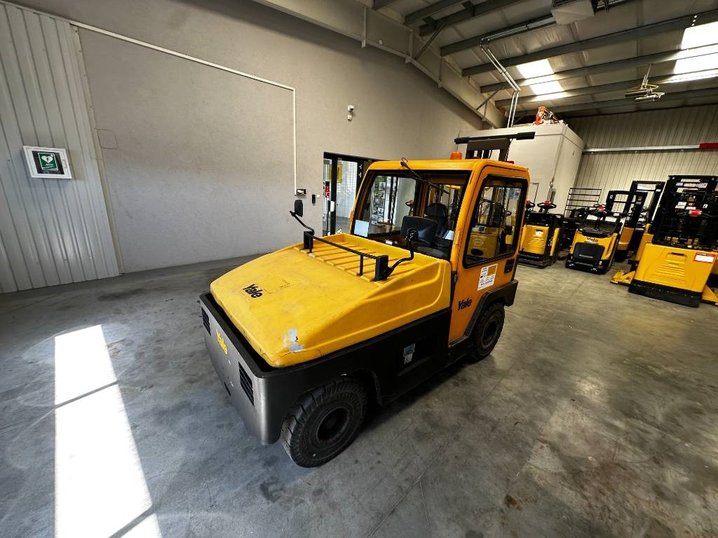 Simai TE 250 R - Elektromos vontató: 5 kép. Simai TE 250 R - Elektromos vontató: 5 kép.