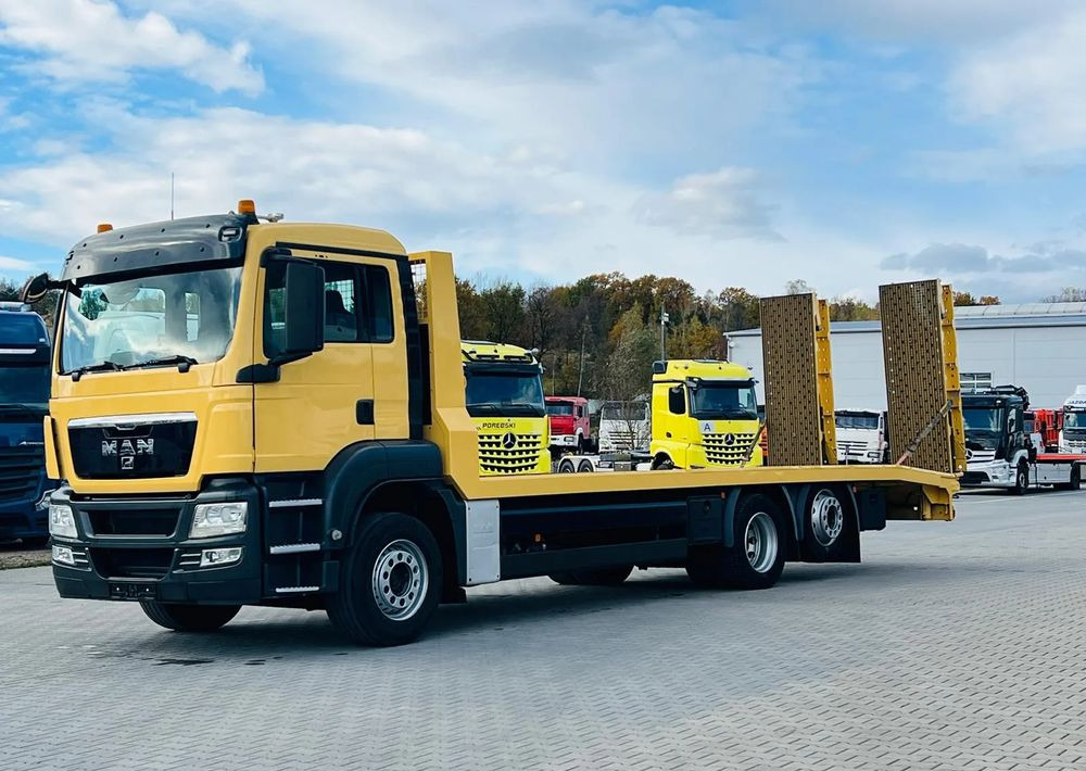 MAN TGS / 6x2/ LAWETA / PLATFORMA / NAJAZDY HYDRAULICZNE / WYCIĄGARKA / oś skrętna i podnoszona - Vontató: 5 kép. MAN TGS / 6x2/ LAWETA / PLATFORMA / NAJAZDY HYDRAULICZNE / WYCIĄGARKA / oś skrętna i podnoszona - Vontató: 5 kép.