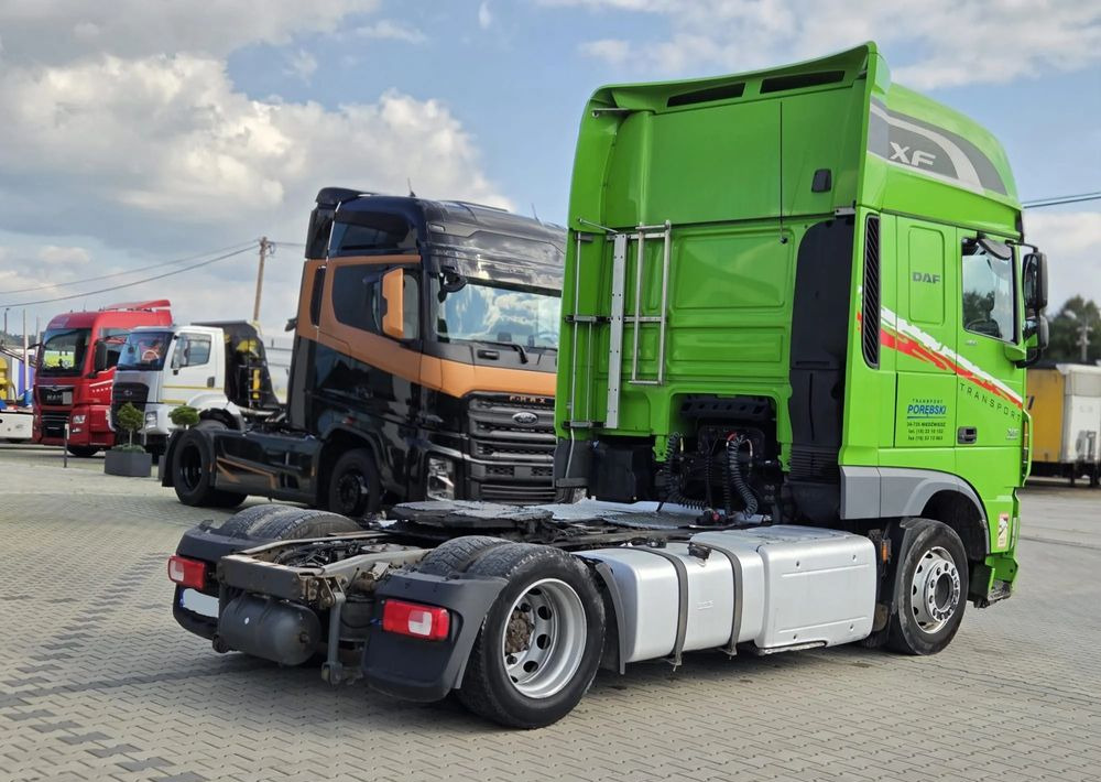 DAF XF 460 EURO6 - Nyergesvontató: 4 kép. DAF XF 460 EURO6 - Nyergesvontató: 4 kép.
