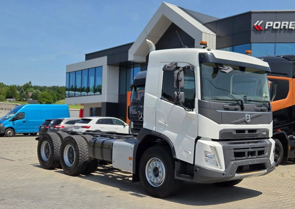 Volvo FMX 6x2 - Alvaz teherautó: 1 kép. Volvo FMX 6x2 - Alvaz teherautó: 1 kép.