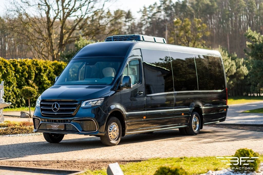 Mercedes-Benz Sprinter 519 XXL, Luxury Line 16+1 !! - Minibusz, Kisbusz: 2 kép. Mercedes-Benz Sprinter 519 XXL, Luxury Line 16+1 !! - Minibusz, Kisbusz: 2 kép.