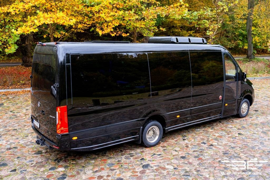 Mercedes-Benz Sprinter 519 XXL, Luxury Line 17+1 !! - Minibusz, Kisbusz: 5 kép. Mercedes-Benz Sprinter 519 XXL, Luxury Line 17+1 !! - Minibusz, Kisbusz: 5 kép.