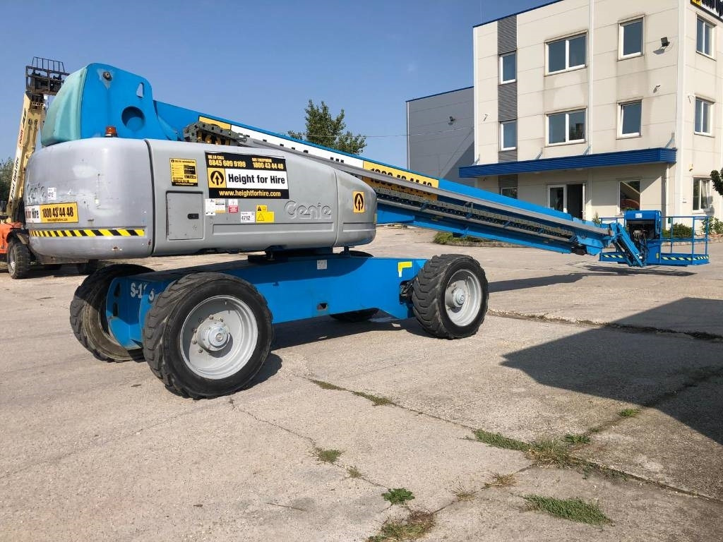 Genie S 125 - Teleszkópos emelő: 1 kép. Genie S 125 - Teleszkópos emelő: 1 kép.