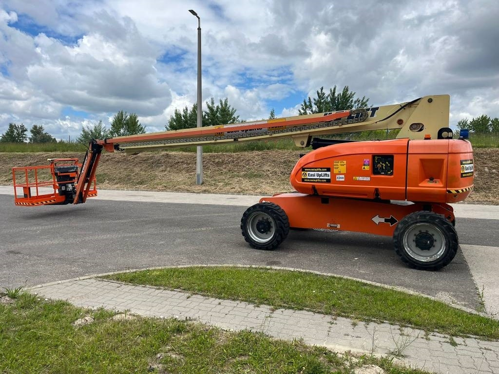 JLG 860 SJ - Teleszkópos emelő: 3 kép. JLG 860 SJ - Teleszkópos emelő: 3 kép.
