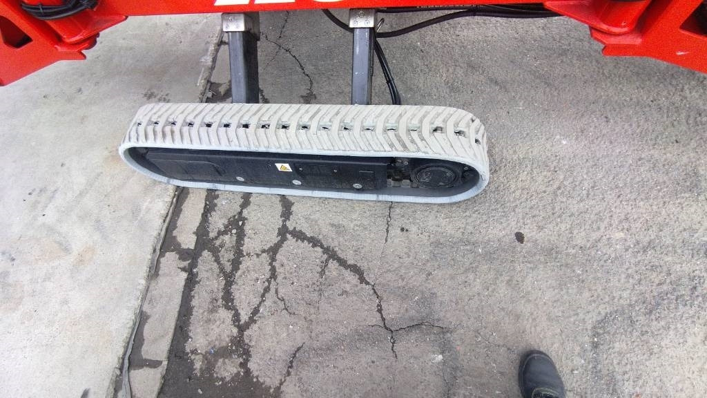 Teupen Leo 23 GT - Személyemelő: 4 kép. Teupen Leo 23 GT - Személyemelő: 4 kép.