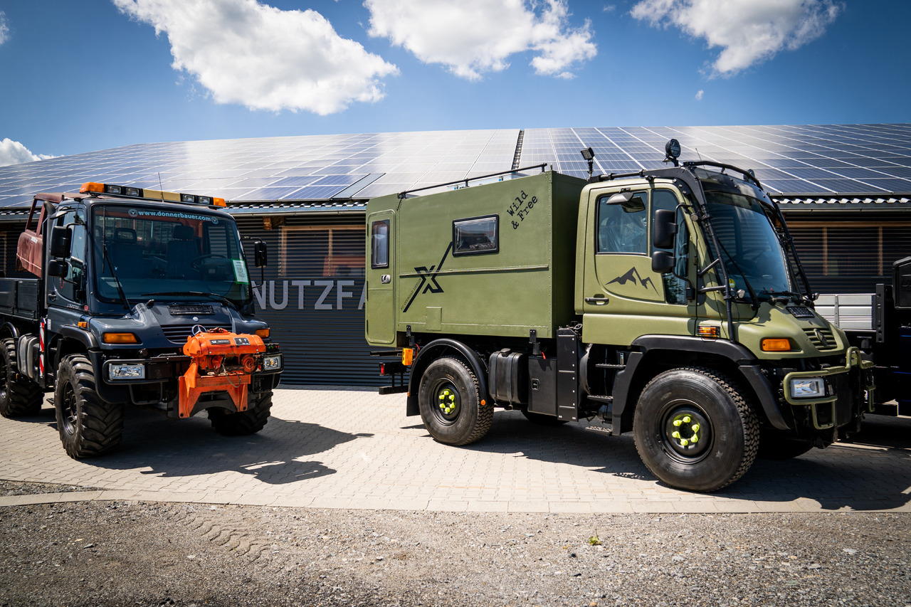 Unimog Unimog U300 Camper, Wohnmobil, Aufbau ist Wechselbar - Lakóautó: 2 kép. Unimog Unimog U300 Camper, Wohnmobil, Aufbau ist Wechselbar - Lakóautó: 2 kép.