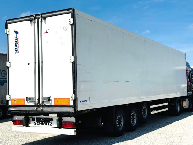 Schmitz Cargobull SKO24*LIFT*DISK*5.319-HOURS*CARRIER-MAX-1300*TÜV - Félpótkocsi hűtős: 4 kép. Schmitz Cargobull SKO24*LIFT*DISK*5.319-HOURS*CARRIER-MAX-1300*TÜV - Félpótkocsi hűtős: 4 kép.