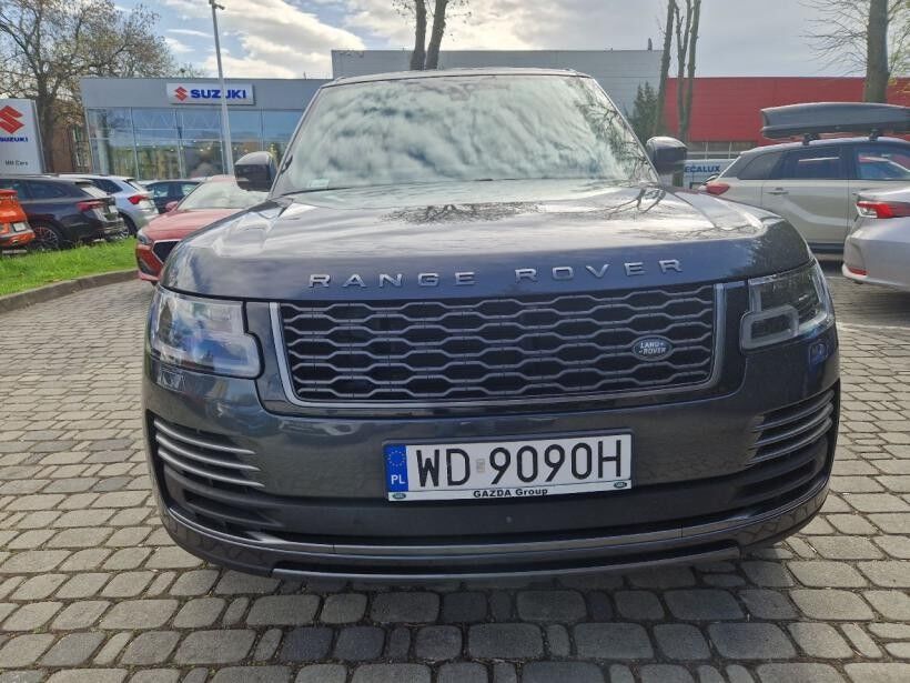 Land Rover Range Rover Range Rover 4.4SD V8 AB Kombi - Kombi: 2 kép. Land Rover Range Rover Range Rover 4.4SD V8 AB Kombi - Kombi: 2 kép.