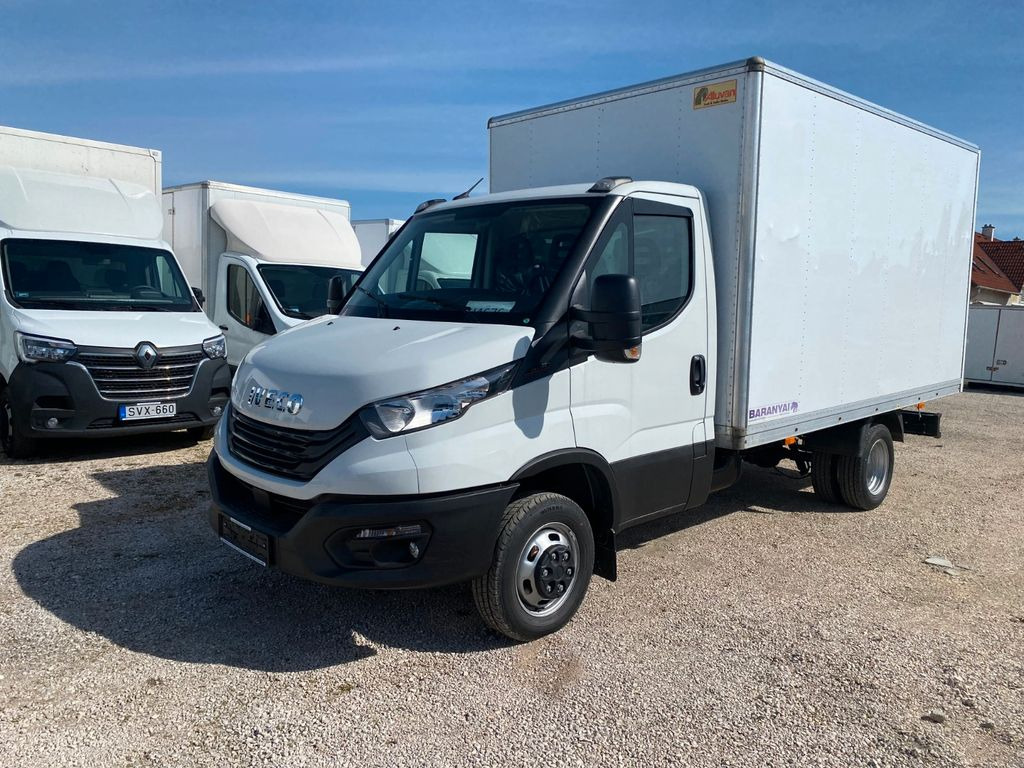 Iveco Daily Koffer mit LBW SOFORT Euro6E Iveco Daily Koffer mit LBW SOFORT Euro6E - Dobozos kisteherautó: 1 kép. Iveco Daily Koffer mit LBW SOFORT Euro6E Iveco Daily Koffer mit LBW SOFORT Euro6E - Dobozos kisteherautó: 1 kép.