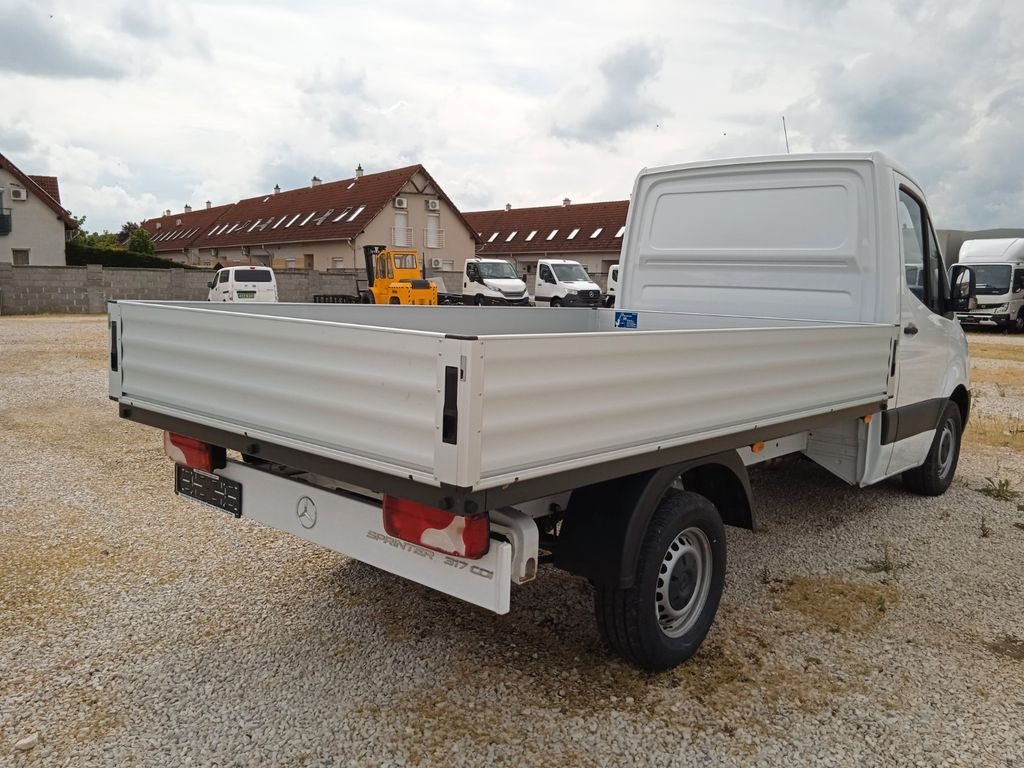 Mercedes-Benz 317 CDI RWD L2 Pritche 3665mm SOFORT Mercedes-Benz 317 CDI RWD L2 Pritche 3665mm SOFORT - Platós kisteherautó: 3 kép. Mercedes-Benz 317 CDI RWD L2 Pritche 3665mm SOFORT Mercedes-Benz 317 CDI RWD L2 Pritche 3665mm SOFORT - Platós kisteherautó: 3 kép.