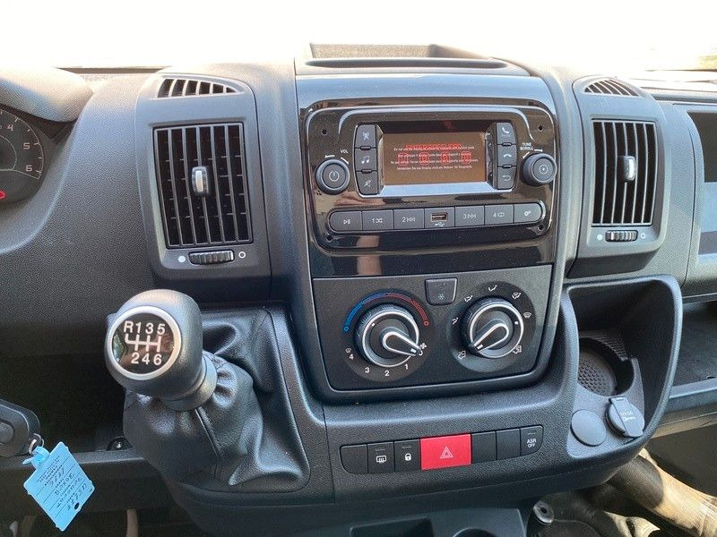 Peugeot Boxer L2 Heavy Kühlkoffer Peugeot Boxer L2 Heavy Kühlkoffer - Hűtős kisteherautó: 5 kép. Peugeot Boxer L2 Heavy Kühlkoffer Peugeot Boxer L2 Heavy Kühlkoffer - Hűtős kisteherautó: 5 kép.