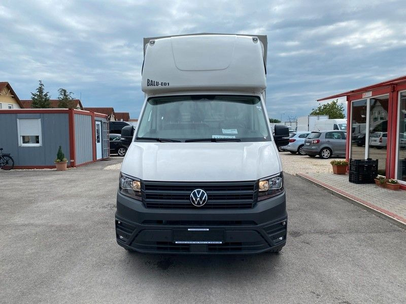 Volkswagen Crafter - Platós kisteherautó: 2 kép. Volkswagen Crafter - Platós kisteherautó: 2 kép.